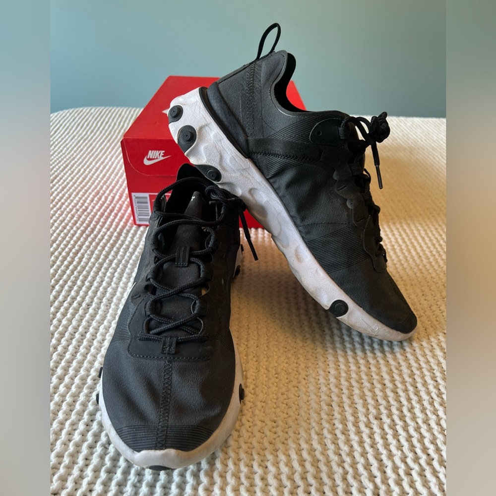 GUC Nike React Element 55 Men’s Sneakers